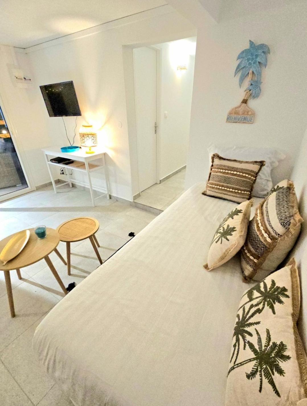 Ti Oasis Colibri, 1 Chambre, Piscine, A 150M De La Plage Sainte-Luce Eksteriør billede